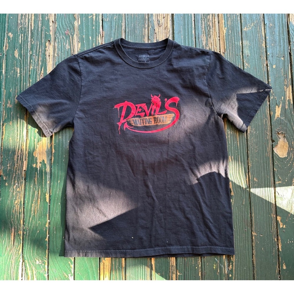 Jerzees Devils‎ Waiting Room Graphic T-Shirt Mens Large Black Red Demon Horror